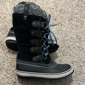 Women’s  Black Winter Boots